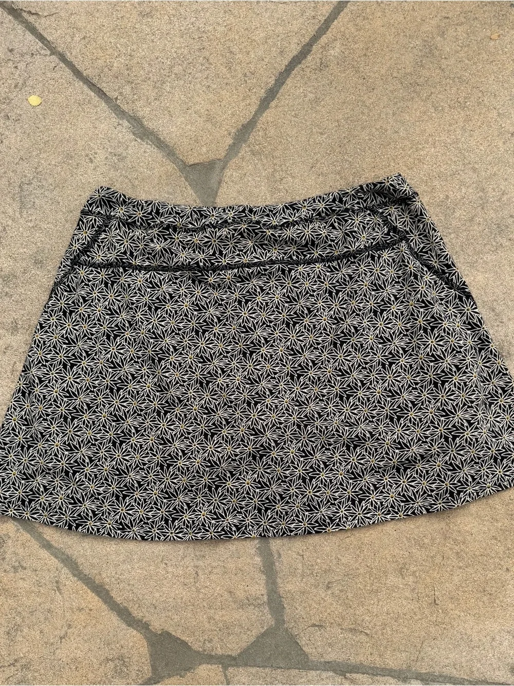 Toad&Co Black and White Floral Mini Skirt